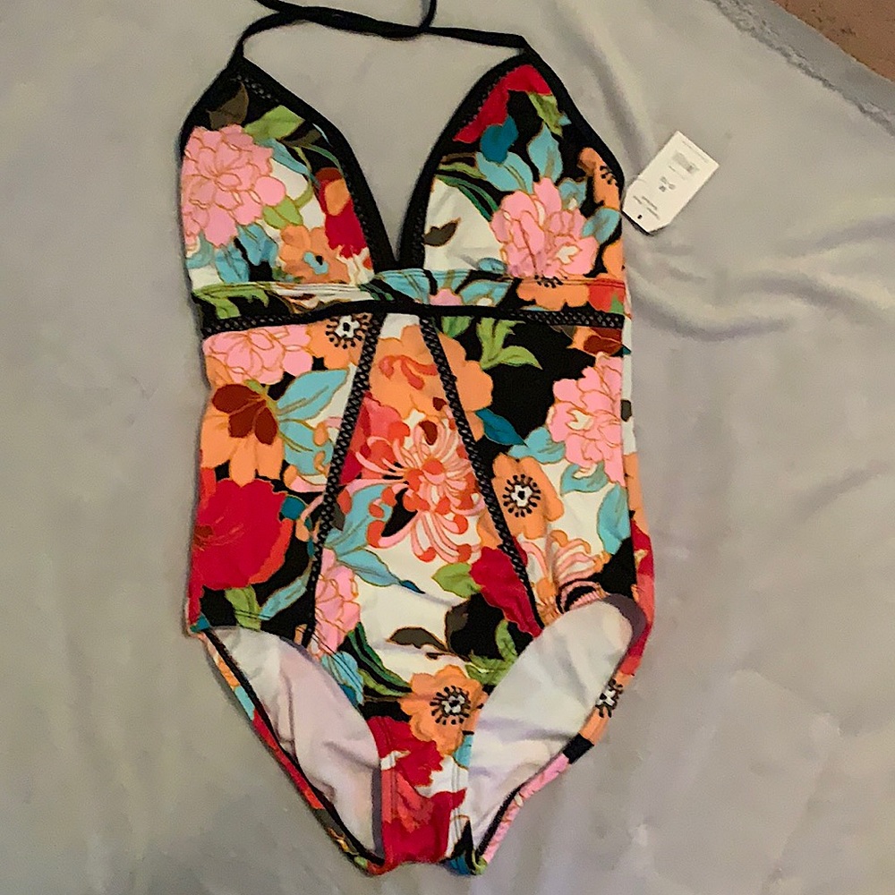 One Piece Floral Bathingsuit